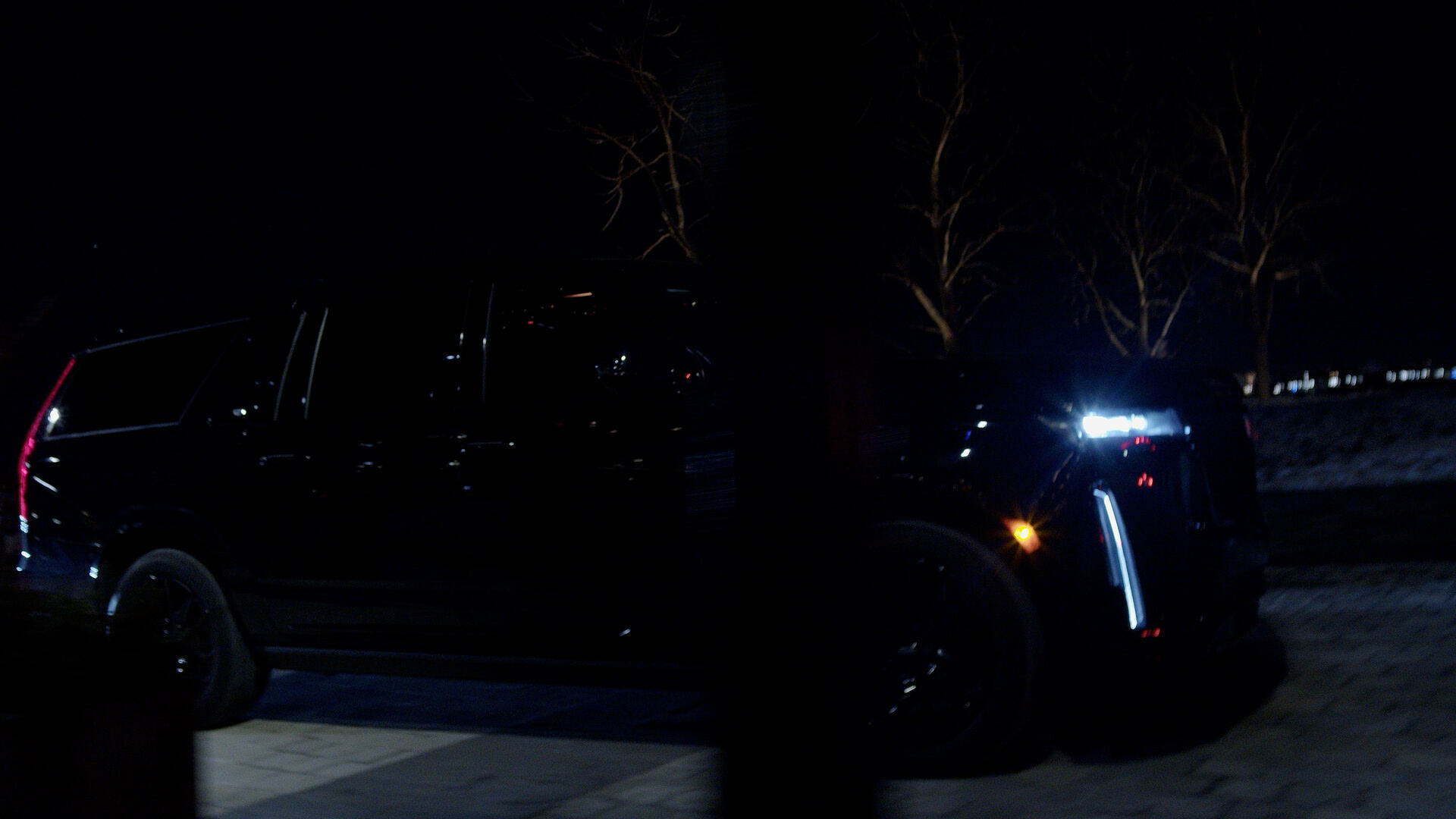 Black SUV in Seattle